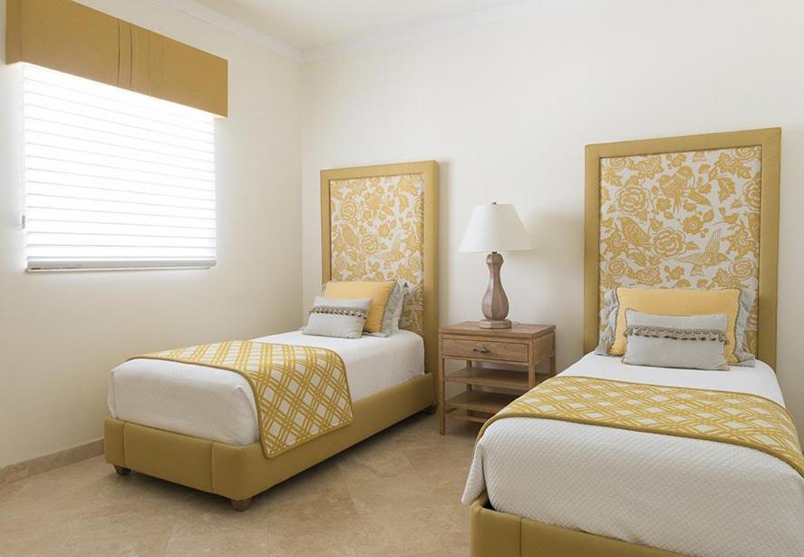 The Venetian On Grace Bay Aparthotel Εξωτερικό φωτογραφία